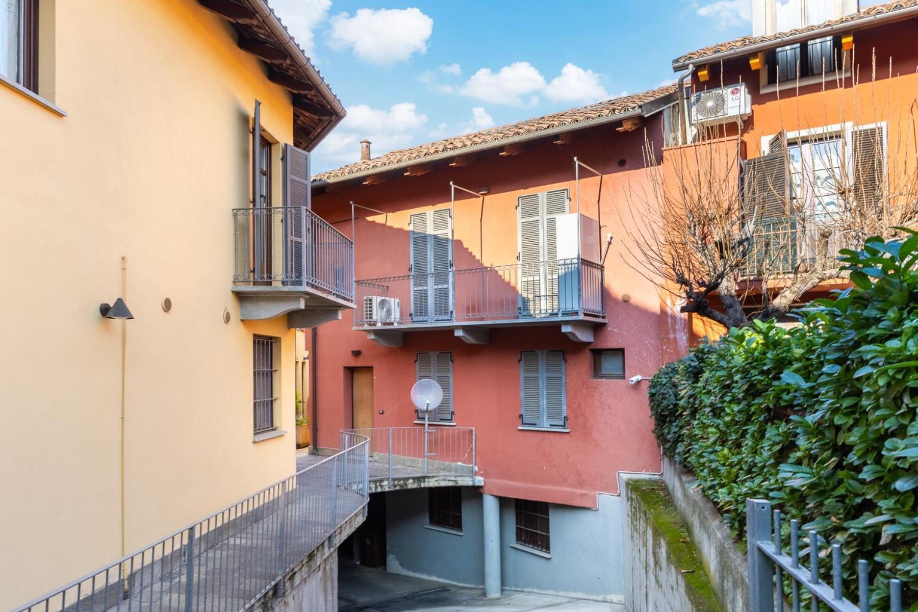 Strepitoso Loft Con Vista Duomo Apartment Alba  Exterior foto